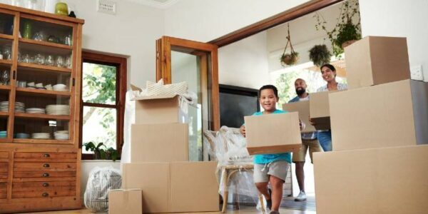 Bagaimana Cara Decluttering? Sortir Barang Berdasarkan 5 Kategori Ini!
